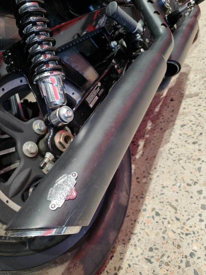 2014 Harley-Davidson Iron 883 (XL883N) Sportster Black