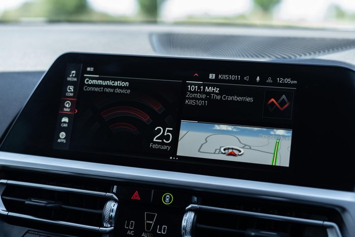 2021 BMW 2 Series 220i M Sport