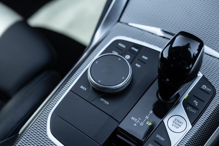 2021 BMW 2 Series 220i M Sport