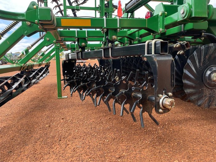 Great Plains 40 Turbo Max 4000 Vertical Tillage