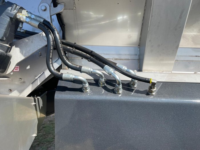 2025 Hansa T12 Single Axle Trailing Spreader