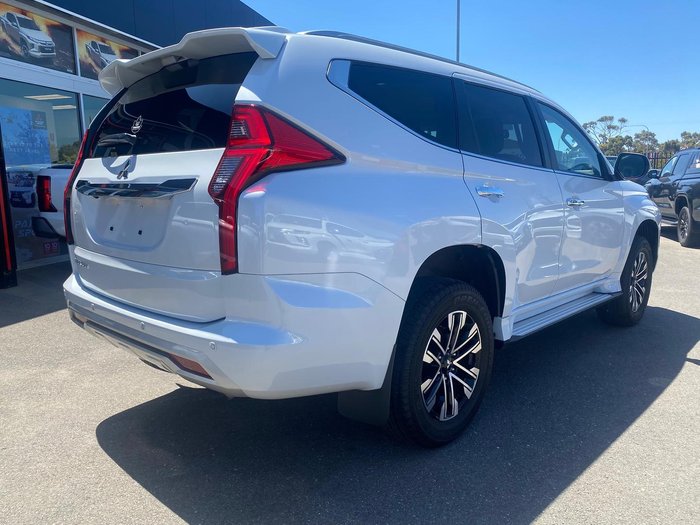 2023 Mitsubishi Pajero Sport Exceed