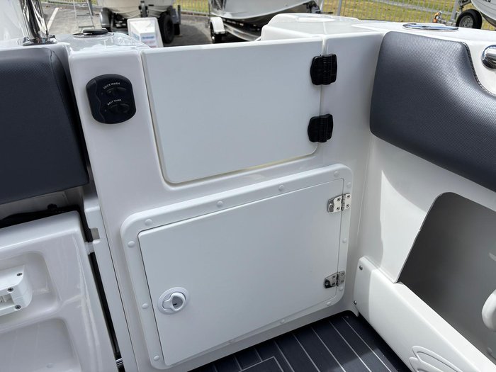 2025 Cruise Craft Explorer 635 Hardtop