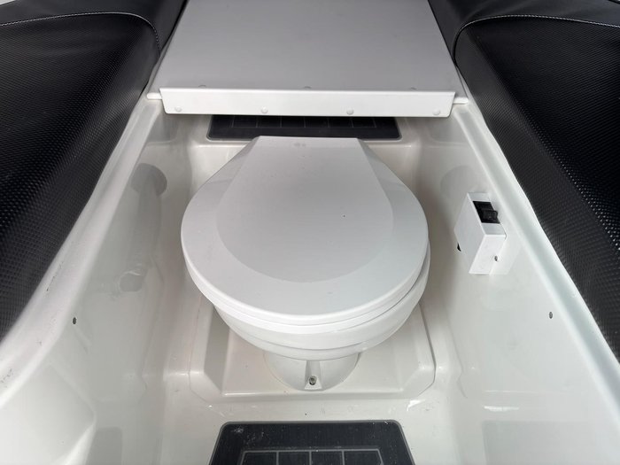 2025 Cruise Craft Explorer 635 Hardtop