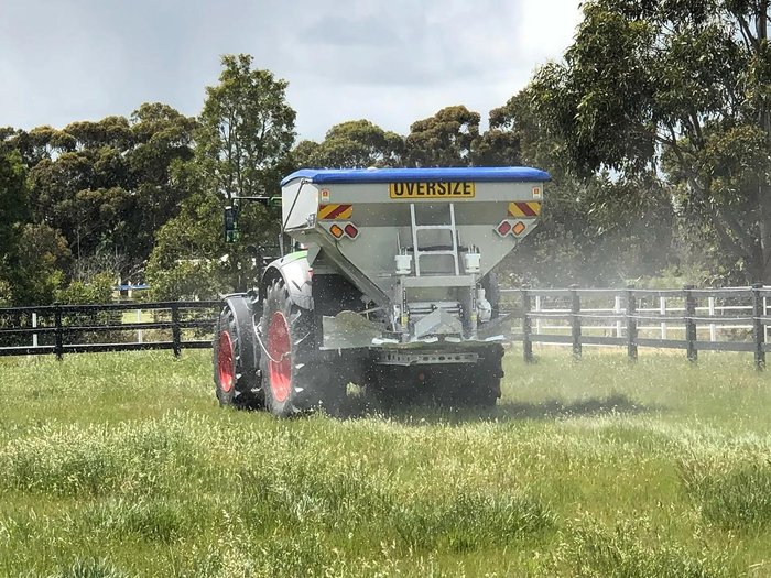 2023 HANSA L5 5000 LTR 3PL Disc Spreader