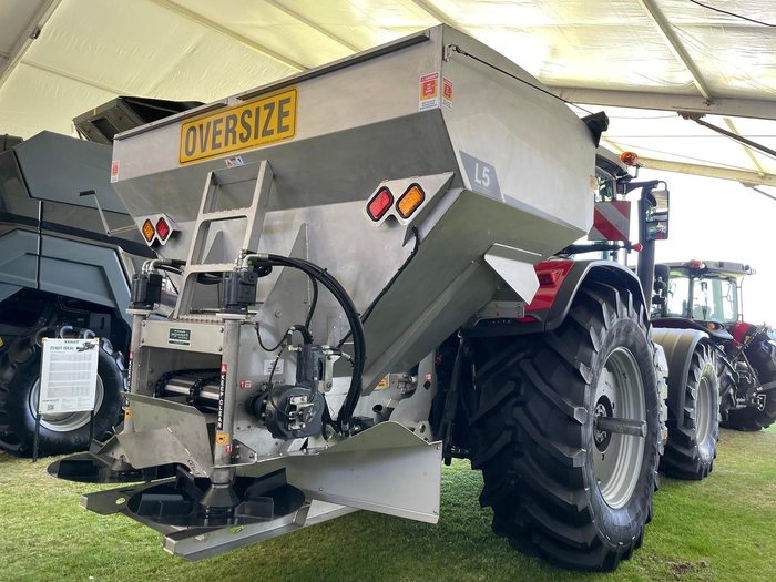 2023 HANSA L5 5000 LTR 3PL Disc Spreader