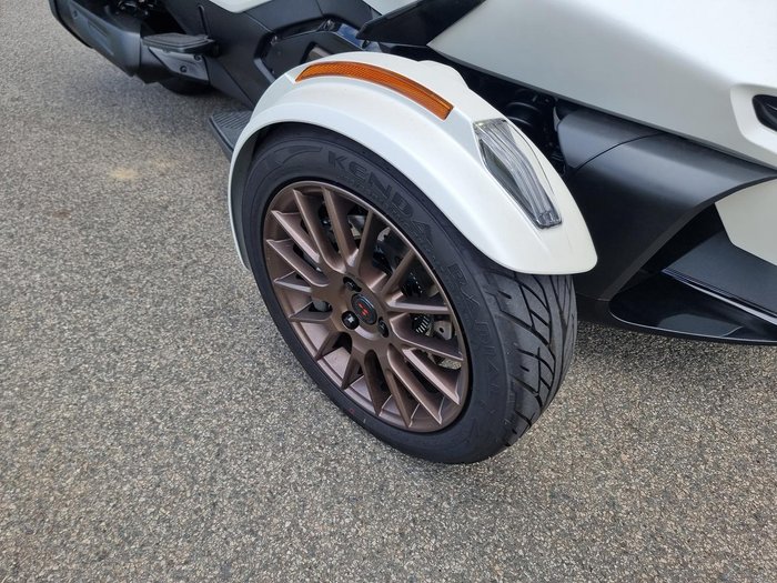 2024 Can-Am Spyder RT Sea-to-Sky Spyder RT White