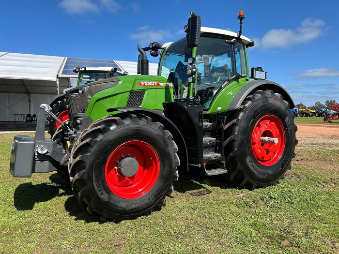 2025 Fendt 728 Vario Gen7 303Hp