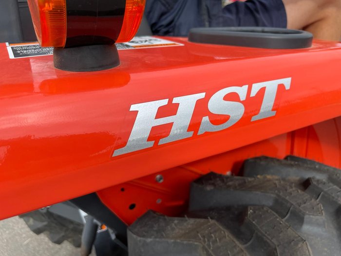 Kubota L3800hd 38Hp Rops Tractor And Front Loader Inc 66" Bucket