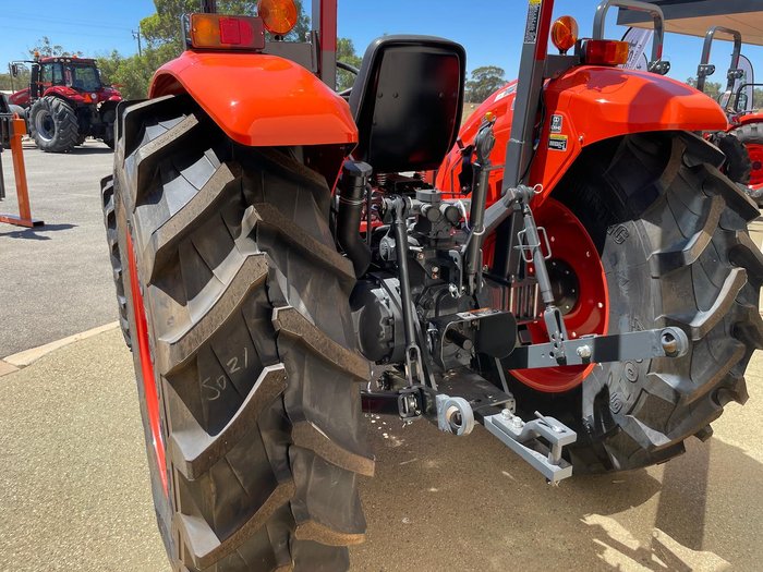 Kubota M7040 Suhd 68Hp Rops Tractor