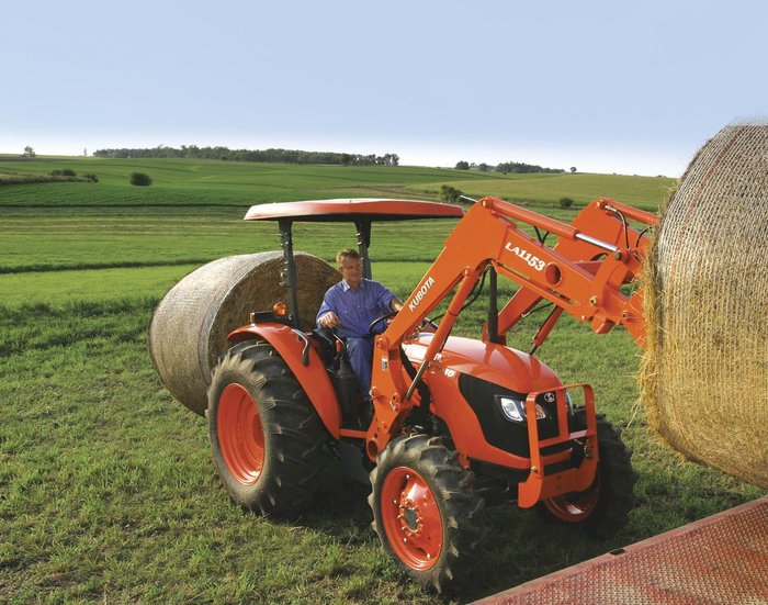 2024 Kubota M7040 Suhd 68Hp Rops Tractor