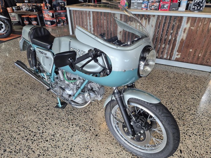 1974 Ducati 750 SuperSport (750SS)