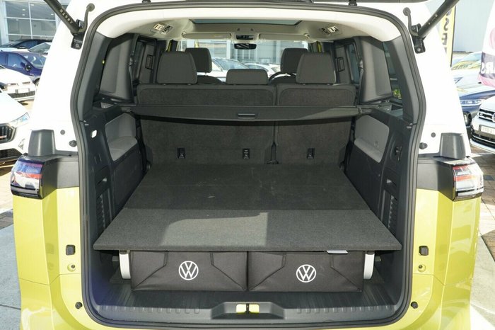 2024 Volkswagen ID. Buzz Pro BEV560