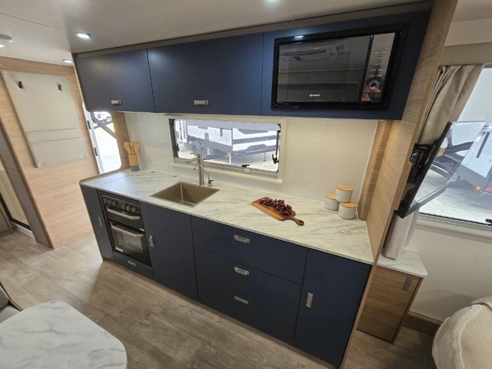 2025 JAYCO SILVERLINE 22.68-5.OB.SL-MY25
