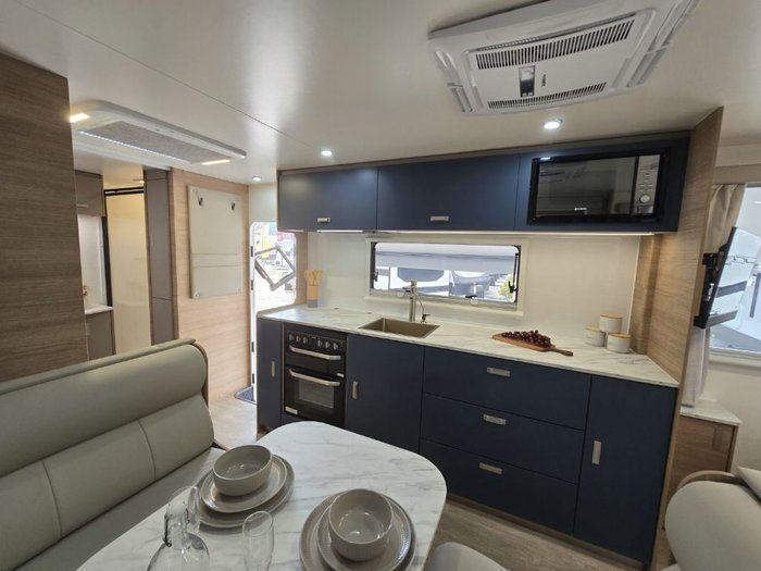 2025 JAYCO SILVERLINE 22.68-5.OB.SL-MY25