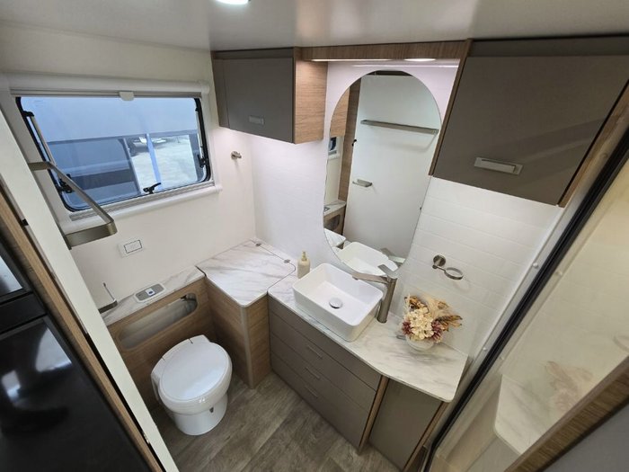 2025 JAYCO SILVERLINE 22.68-5.OB.SL-MY25