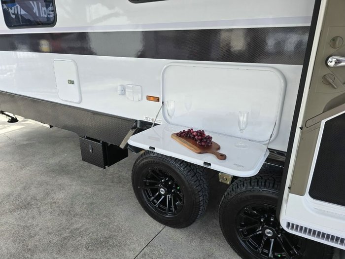 2025 JAYCO SILVERLINE 22.68-5.OB.SL-MY25