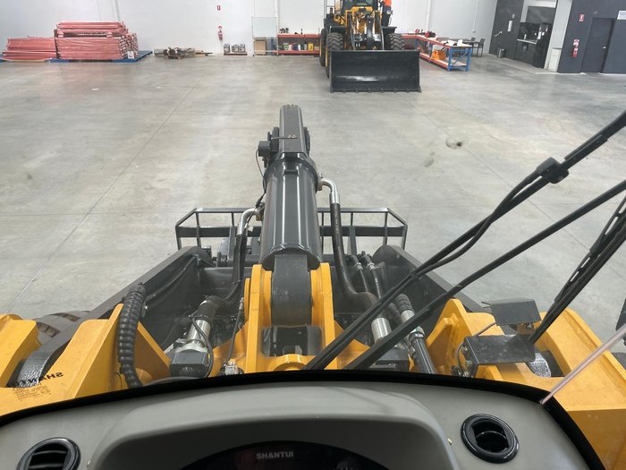 2024 Shantui L56 Articulated Wheeled Loader - Unbelievable Value