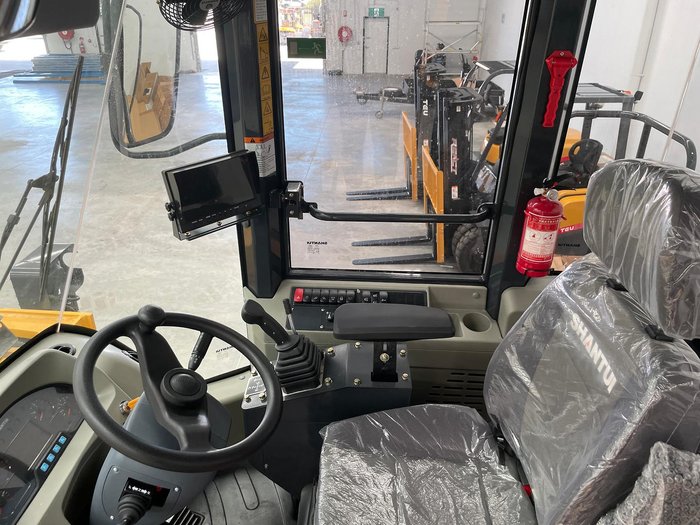 2024 Shantui L56 Articulated Wheeled Loader - Unbelievable Value