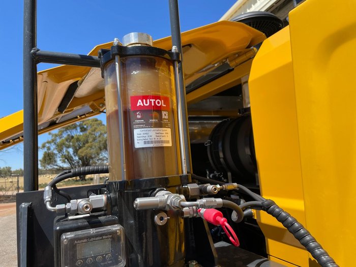 2024 Shantui L56 Articulated Wheeled Loader - Unbelievable Value