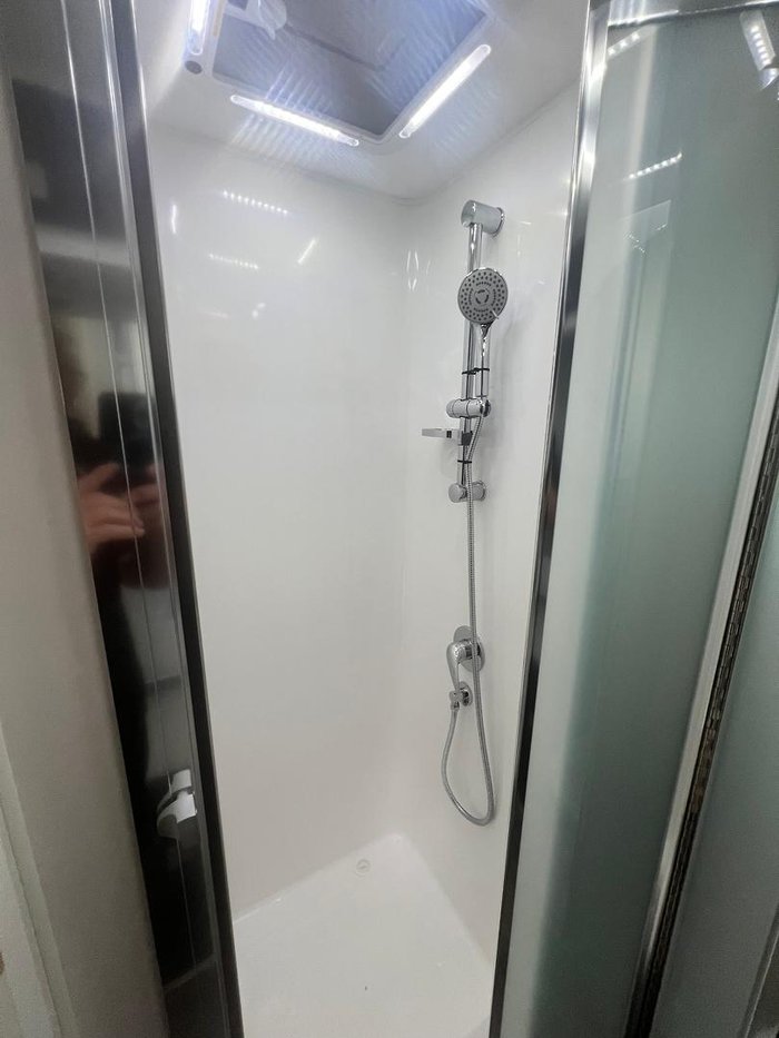 2025 JB Caravans Dirt Roader 20'8 Family Bunk