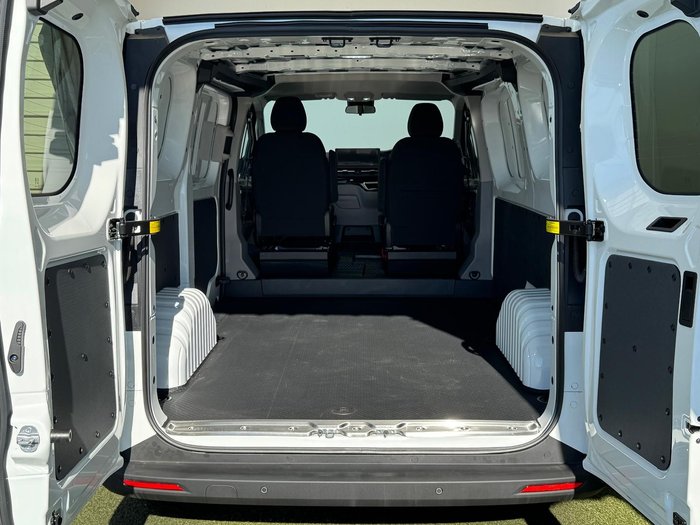 2024 LDV Deliver 7