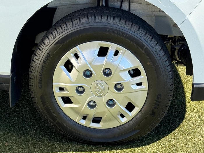 2024 LDV Deliver 7