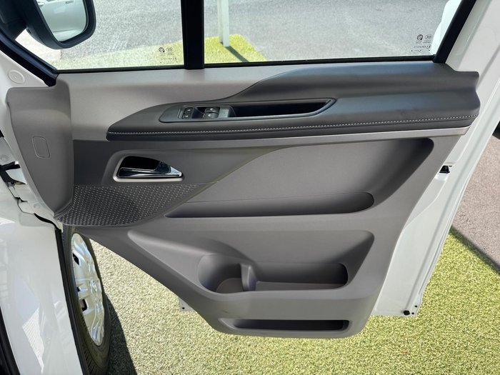 2024 LDV Deliver 7
