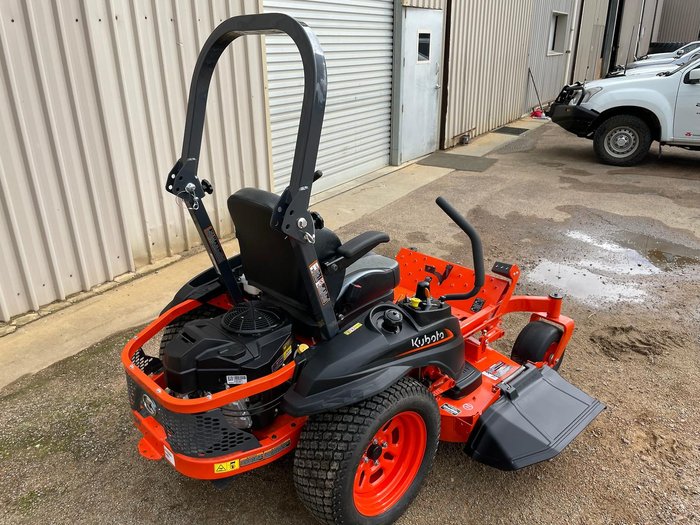 2024 Kubota Z232-42" Deck 21.5Hp Zero Turn Mower 