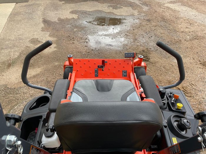 2024 Kubota Z232-42" Deck 21.5Hp Zero Turn Mower 
