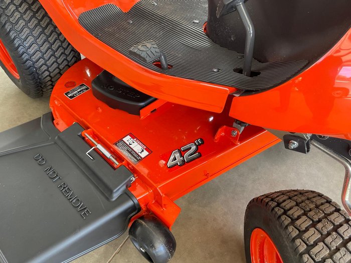 2024 Kubota T2290 21.5Hp 42" Deck Ride On Mower 