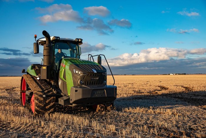 2024 Fendt 1162 Vario Mt 618 Hp Tracked Tractor