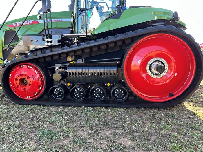 2024 Fendt 1167 Vario Mt 673 Hp Tractor