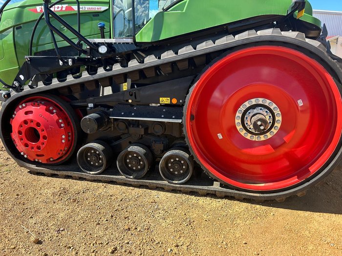 2024 Fendt 943 Vario Mt 431 Hp Tracked Tractor
