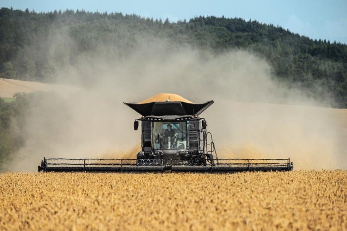 Fendt Ideal 9T Twin Rotor Harvester