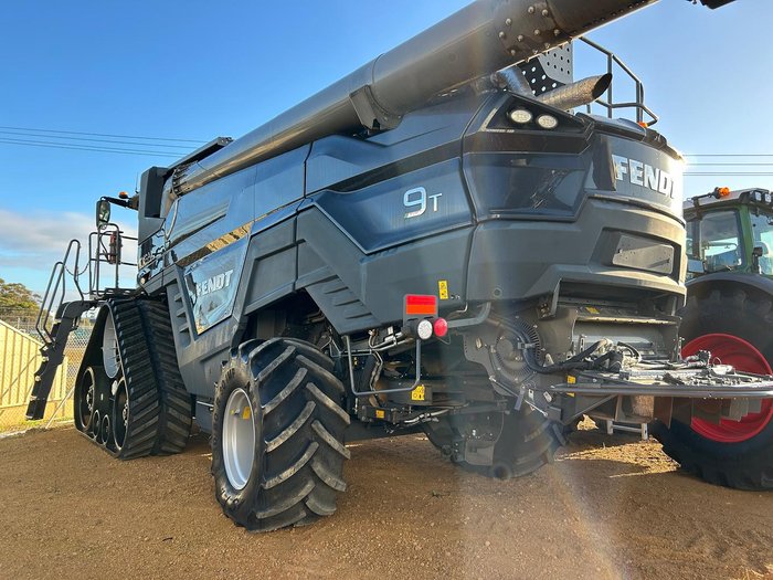 Fendt Ideal 9T Twin Rotor Harvester 