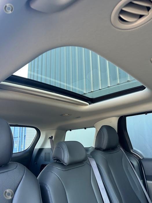 2025 Kia Carnival GT-Line HEV KA4 PE MY25 Snow White Pearl