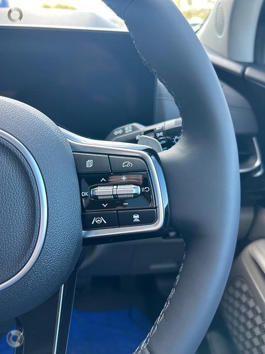 2025 Kia Carnival GT-Line HEV