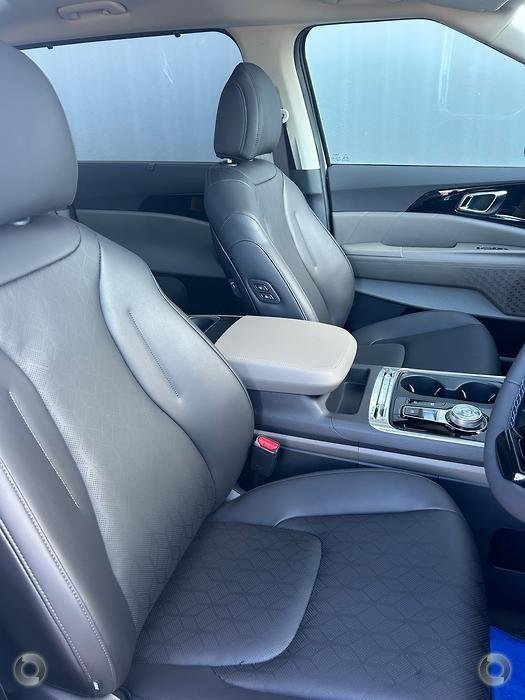 2025 Kia Carnival GT-Line HEV