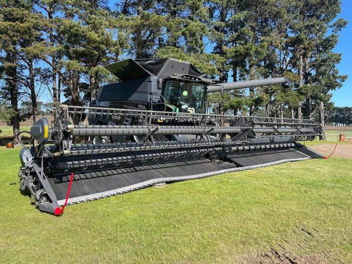 FENDT Ideal 8T Twin Rotor Harvester