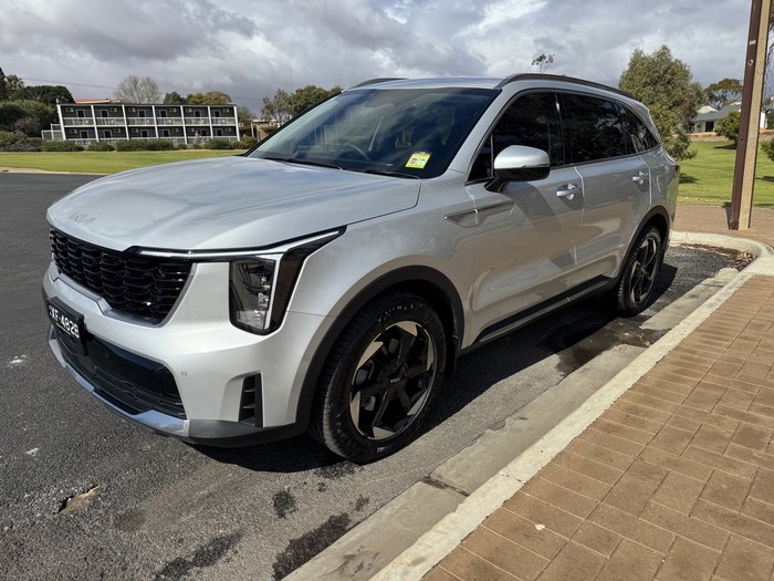 2024 Kia Sorento Sport+