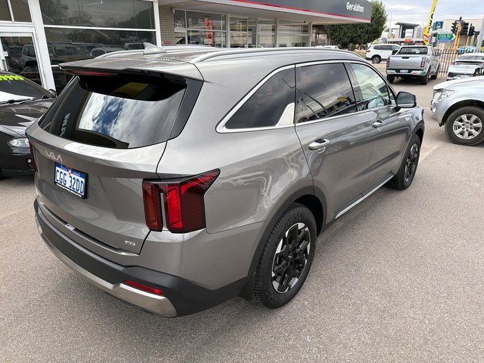 2025 Kia Sorento Sport