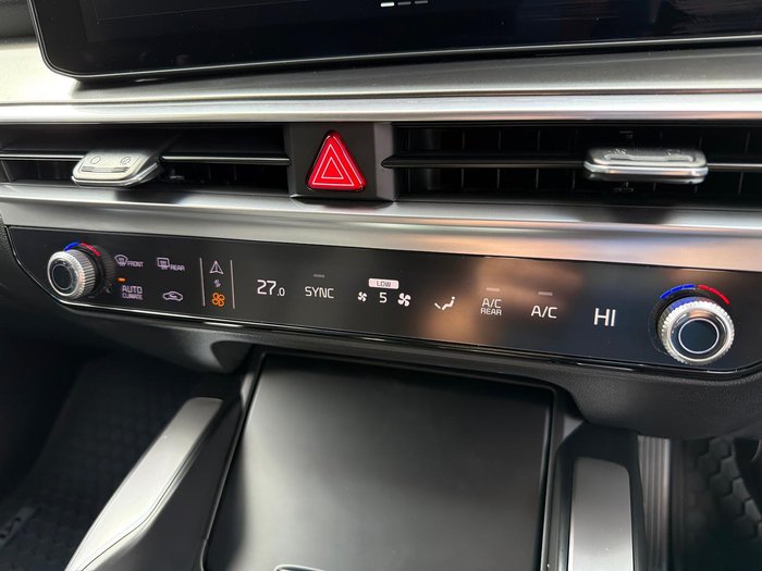 2025 Kia Sorento Sport