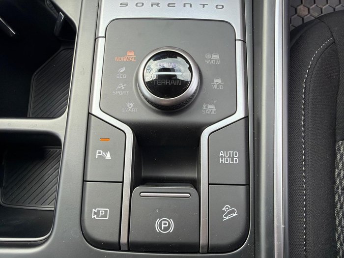 2025 Kia Sorento Sport