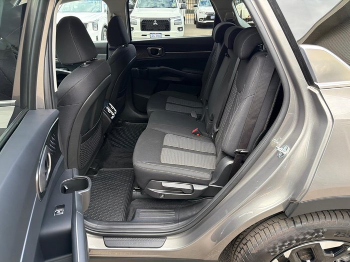 2025 Kia Sorento Sport