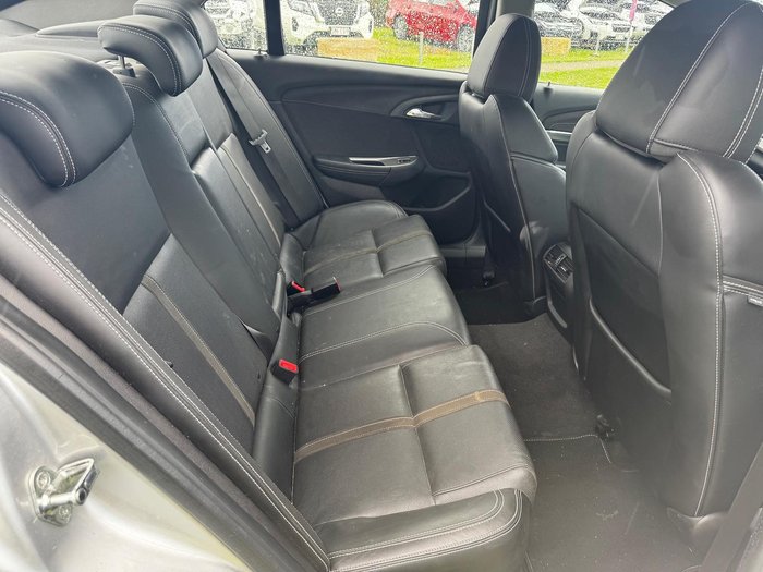 2017 Holden Calais V