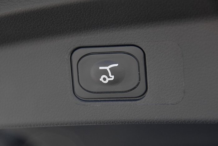 2024 Ford Everest Platinum