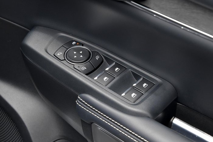 2024 Ford Everest Platinum
