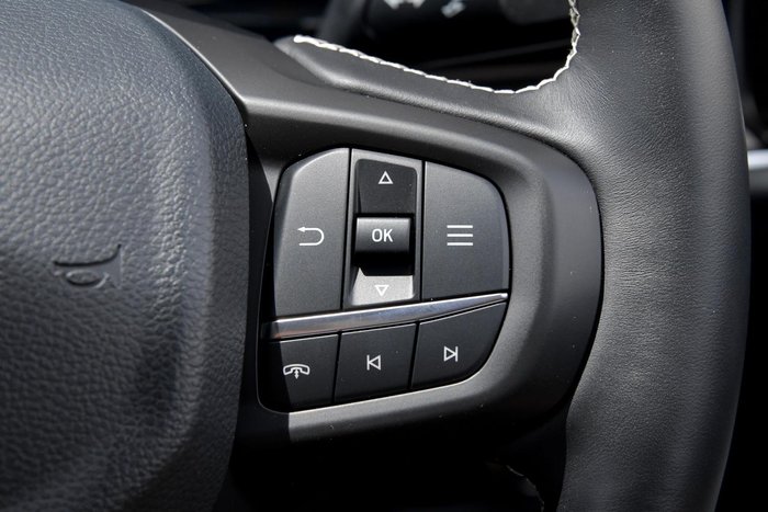 2024 Ford Everest Platinum