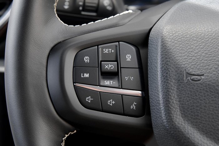2024 Ford Everest Platinum